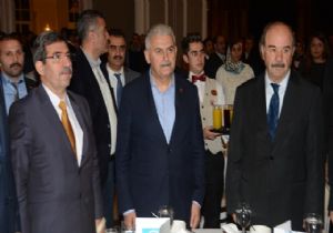 Bakan Güllüce İzmir'deki Erzurumlularla buluştu